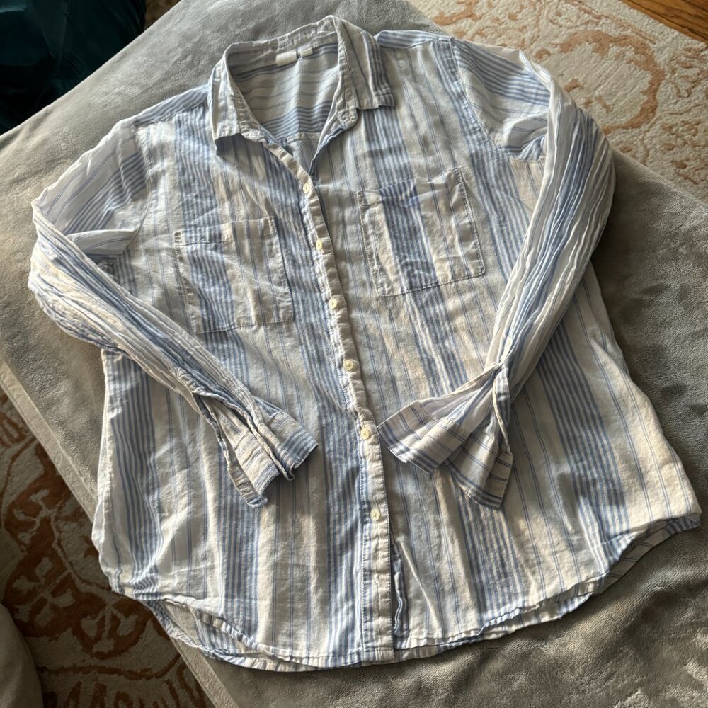 EUC GAP Blue & White Button Down Shirt Mixed Stripes Sz M - Picture 2 of 6